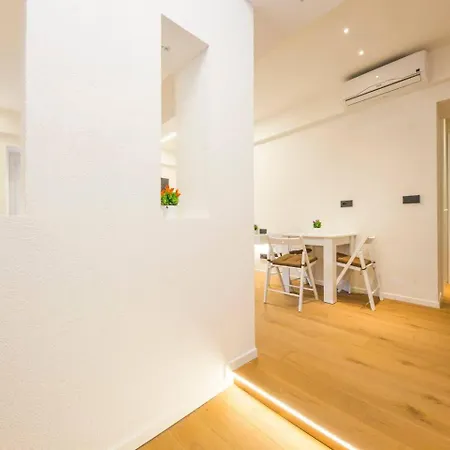 Lägenhet Galata House By 24 *